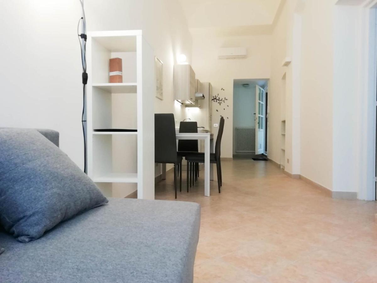 Mistrangelohome 5 - Appartamento In Pieno Centro Savona Exterior foto