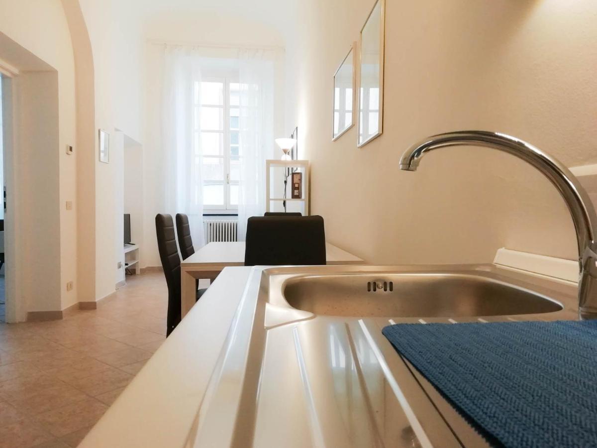 Mistrangelohome 5 - Appartamento In Pieno Centro Savona Exterior foto