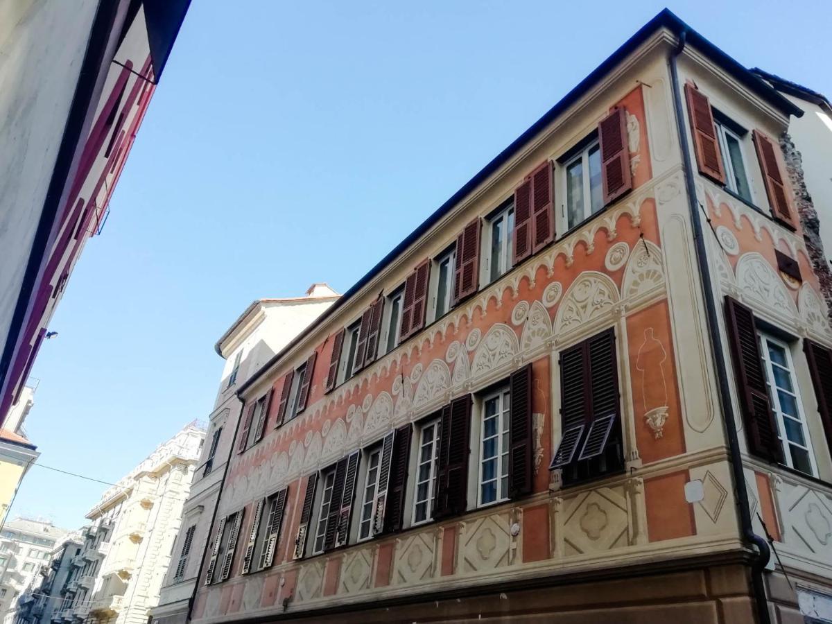 Mistrangelohome 5 - Appartamento In Pieno Centro Savona Exterior foto