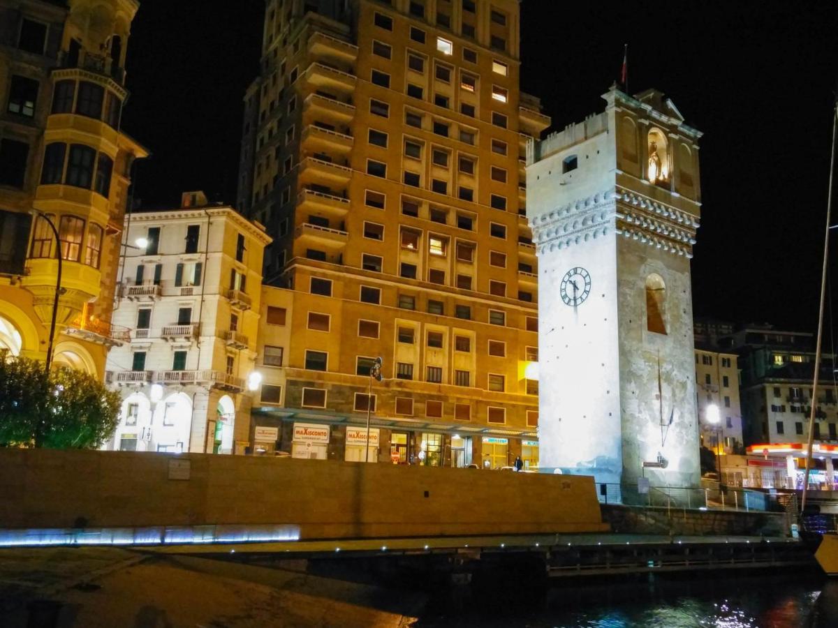 Mistrangelohome 5 - Appartamento In Pieno Centro Savona Exterior foto
